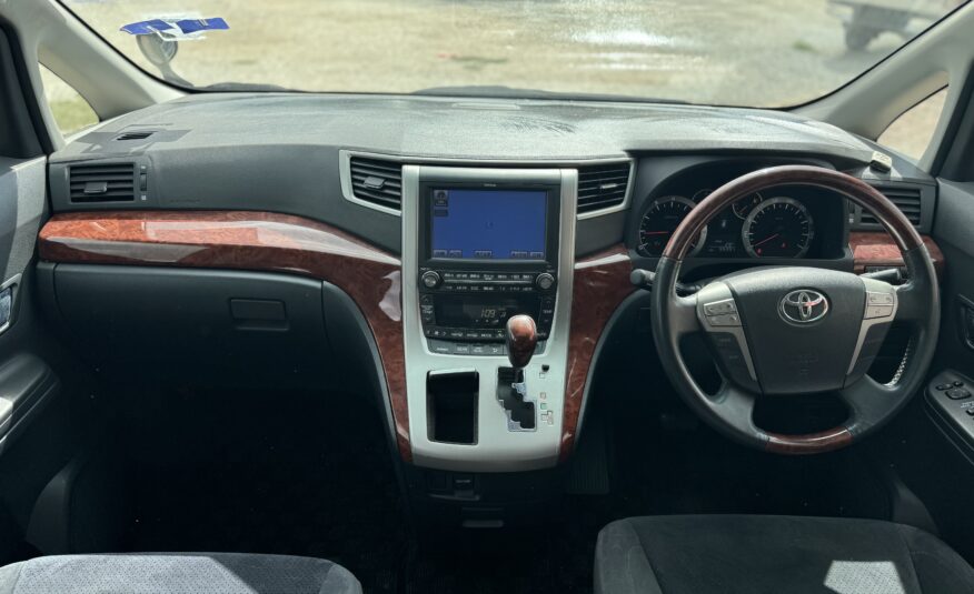 2010 TOYOTA VELLFIRE