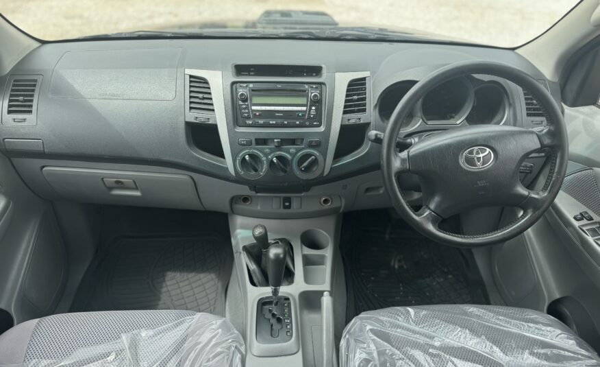 2008 TOYOTA HILUX