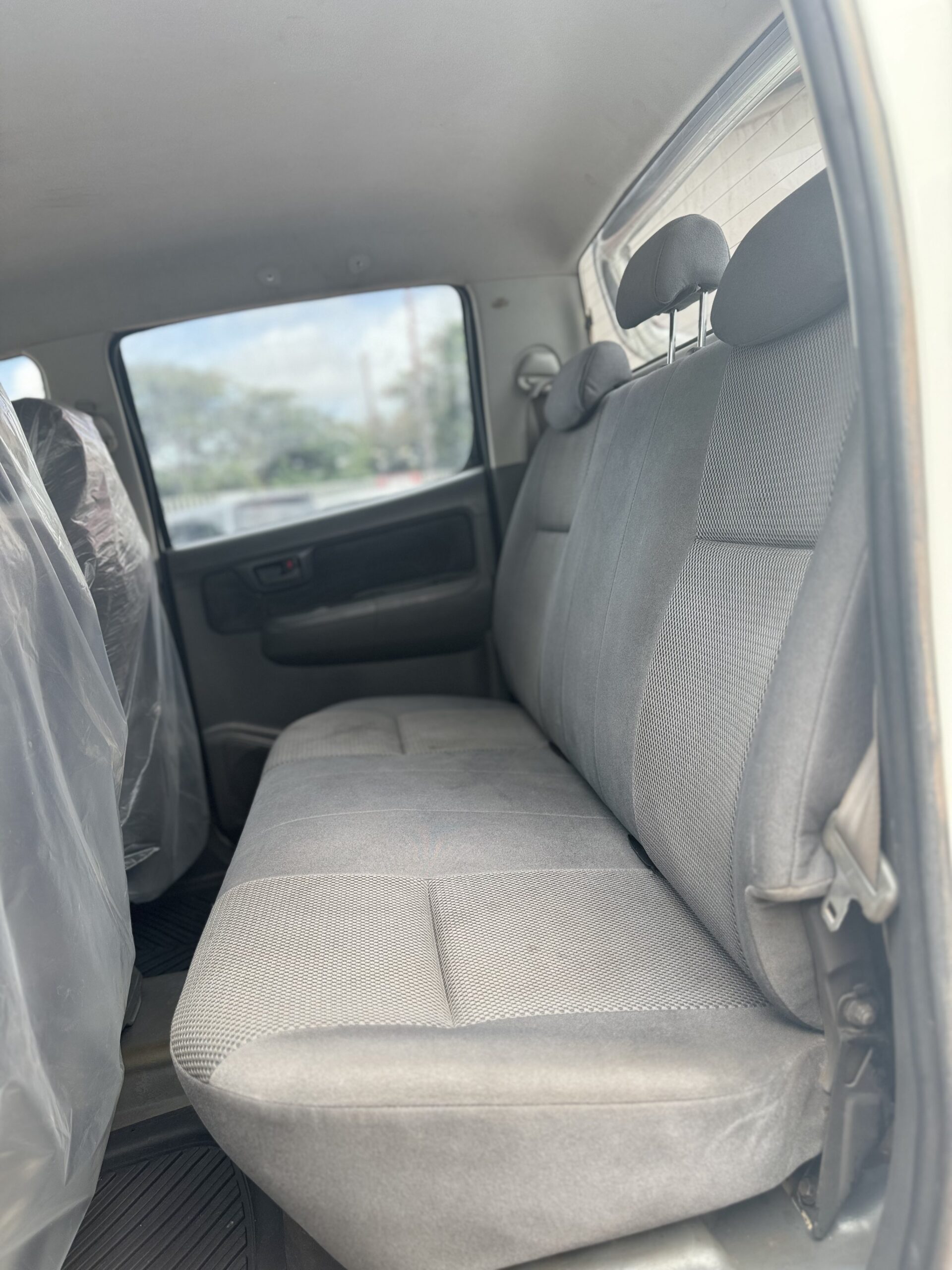 2010 TOYOTA HILUX
