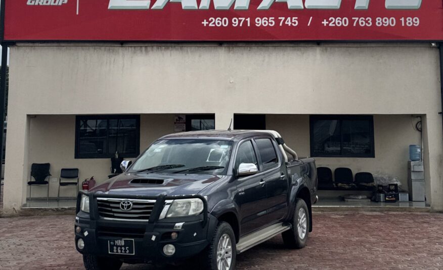 2012 TOYOTA HILUX