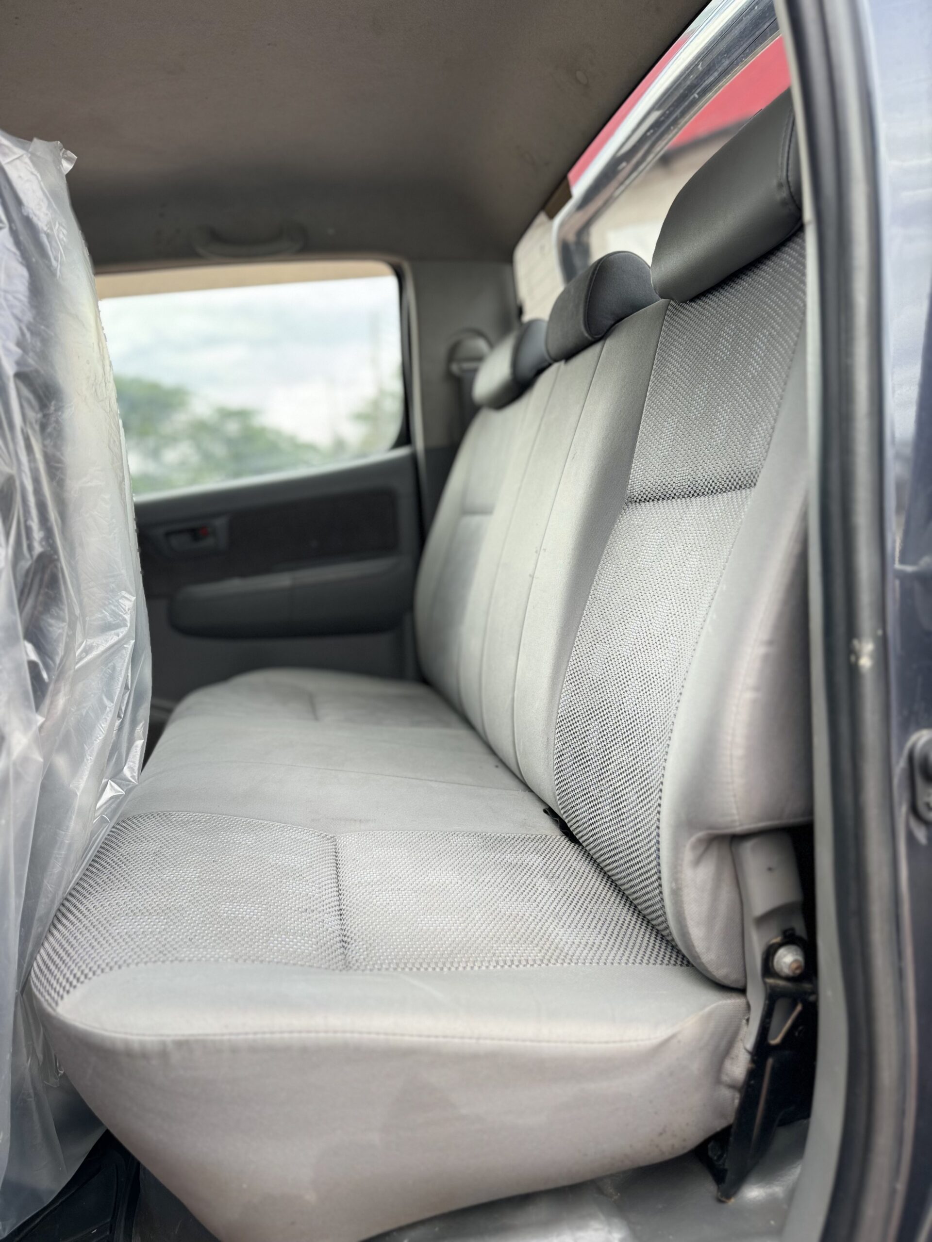 2010 TOYOTA HILUX