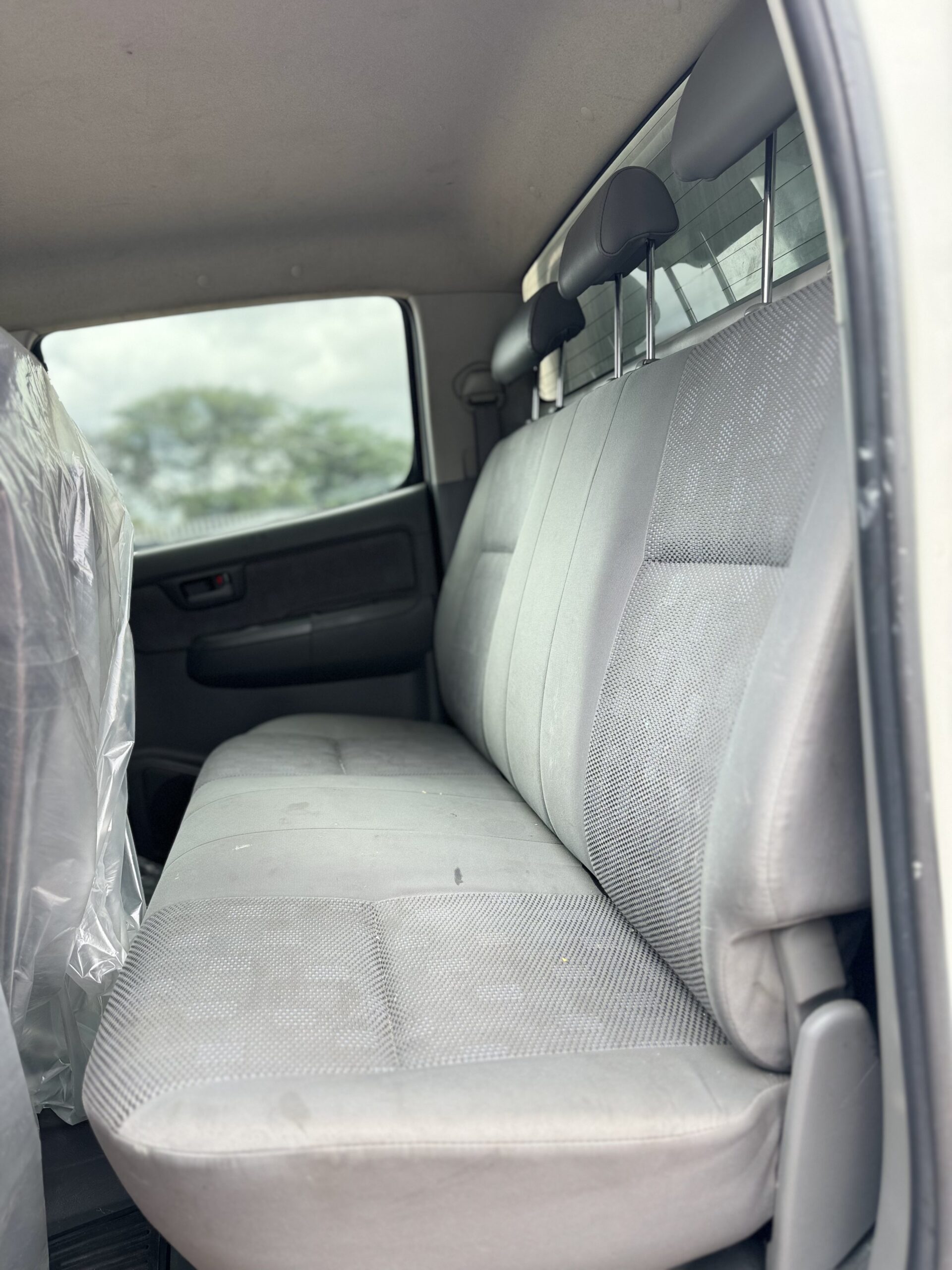2010 TOYOTA HILUX