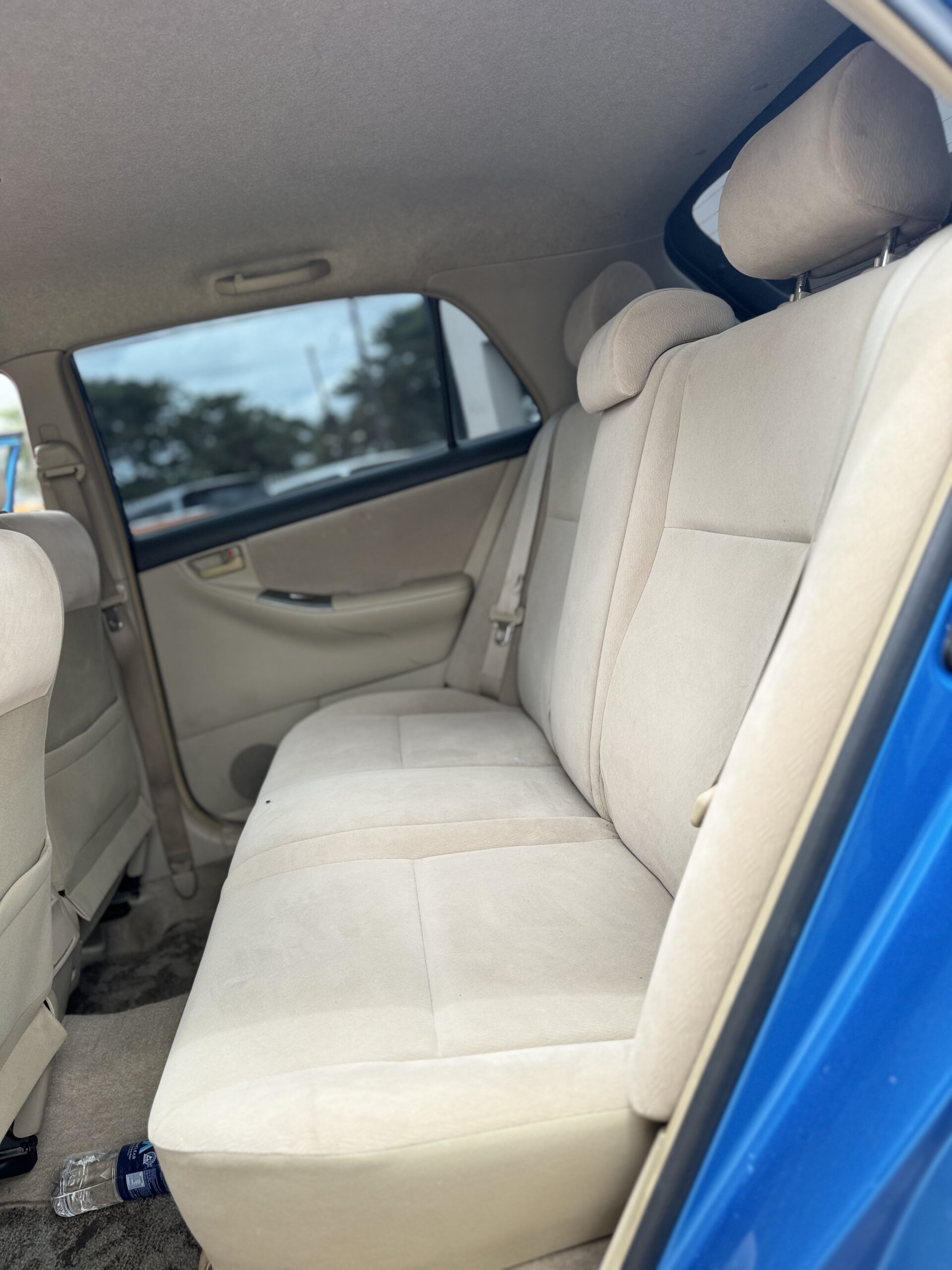 2004 TOYOTA RUNX
