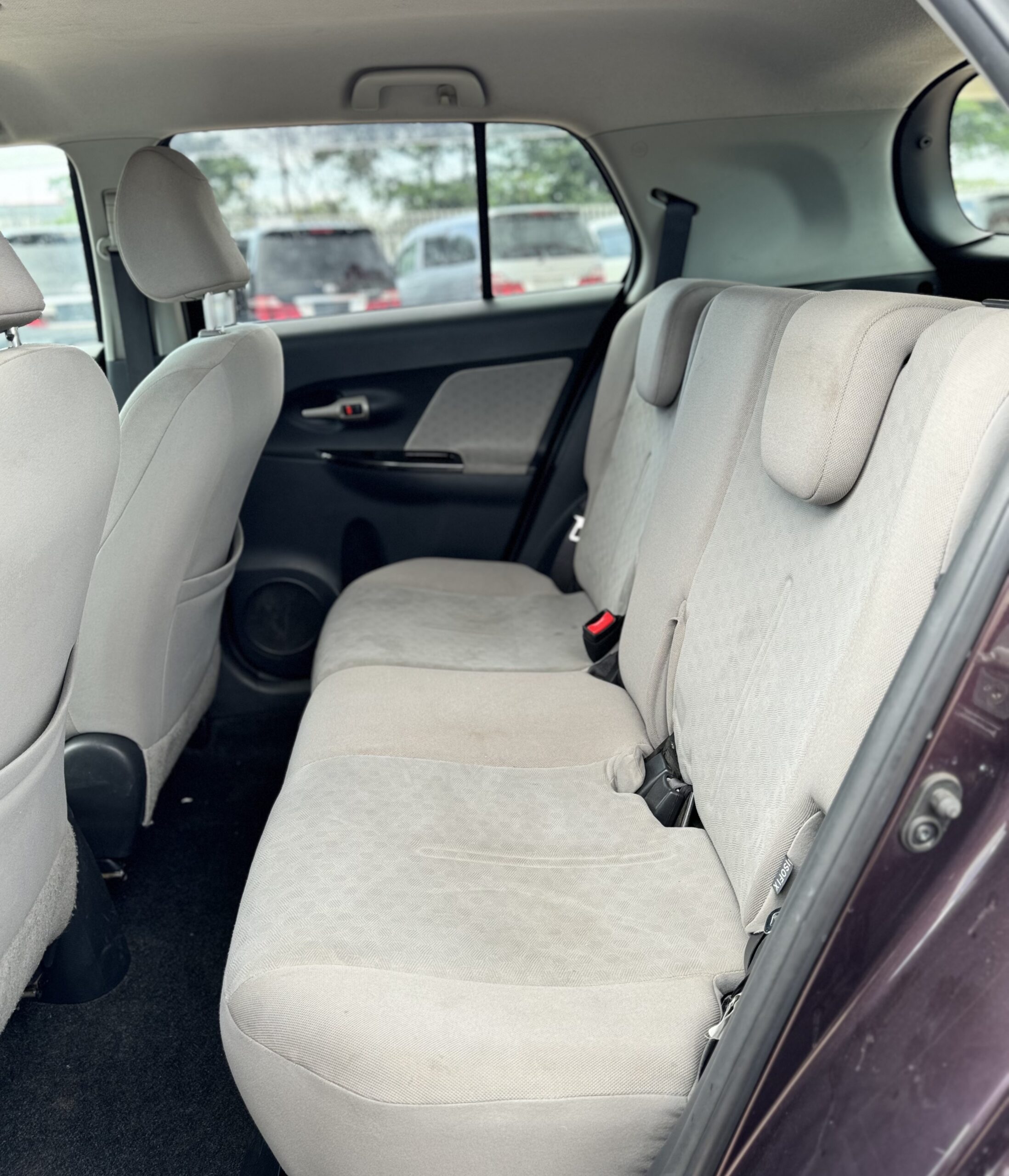 TOYOTA IST