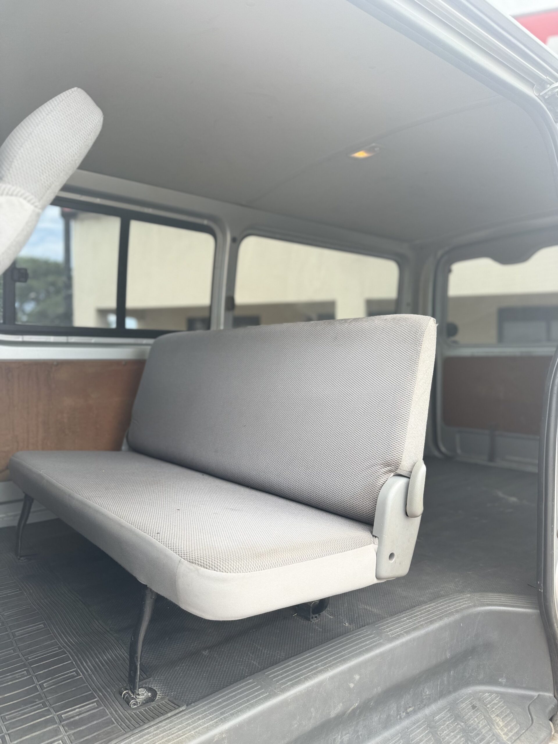 2007 TOYOTA HIACE