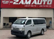 2009 TOYOTA HIACE