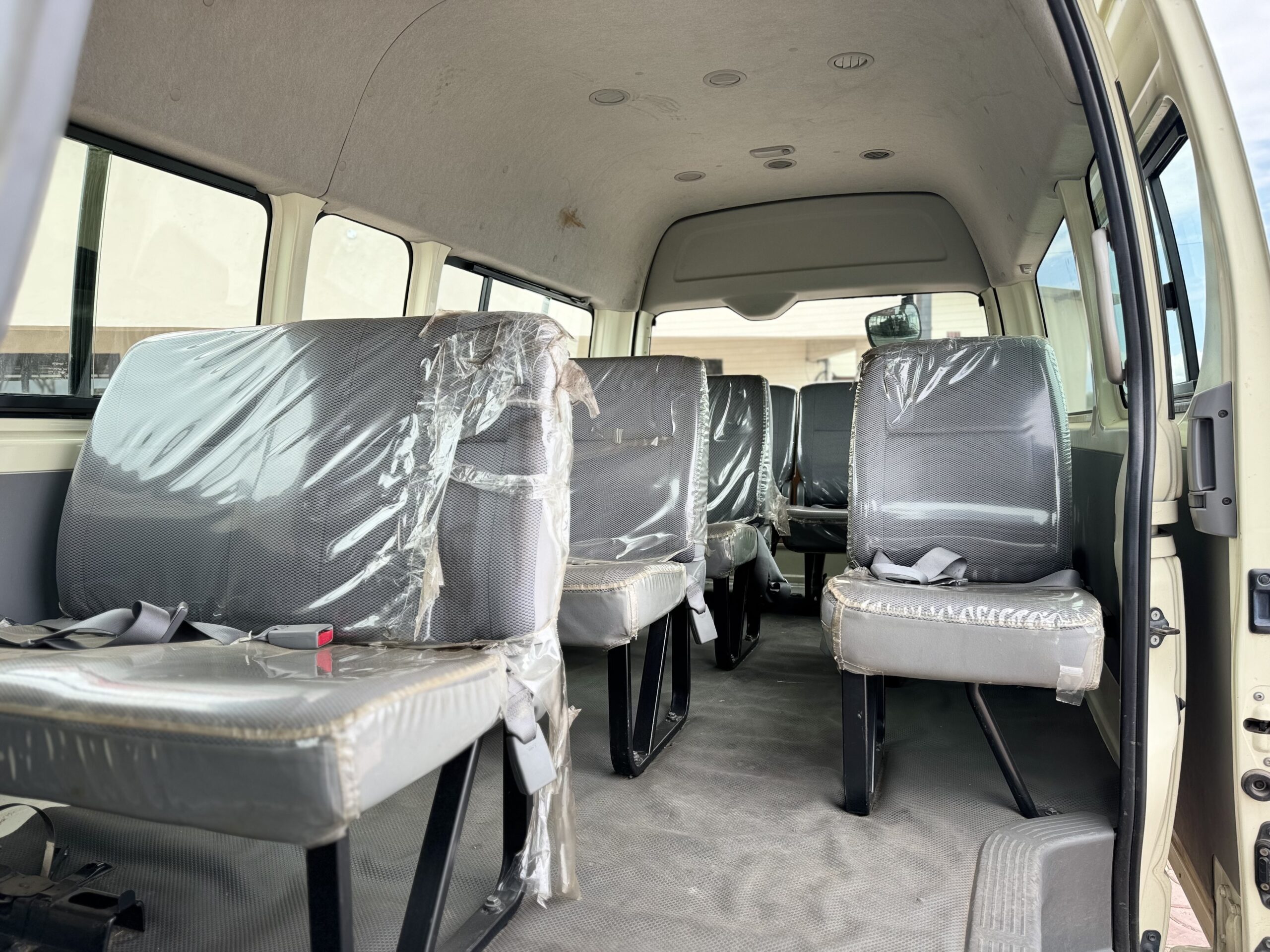 2008 TOYOTA HIACE