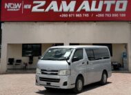 2010 TOYOTA HIACE