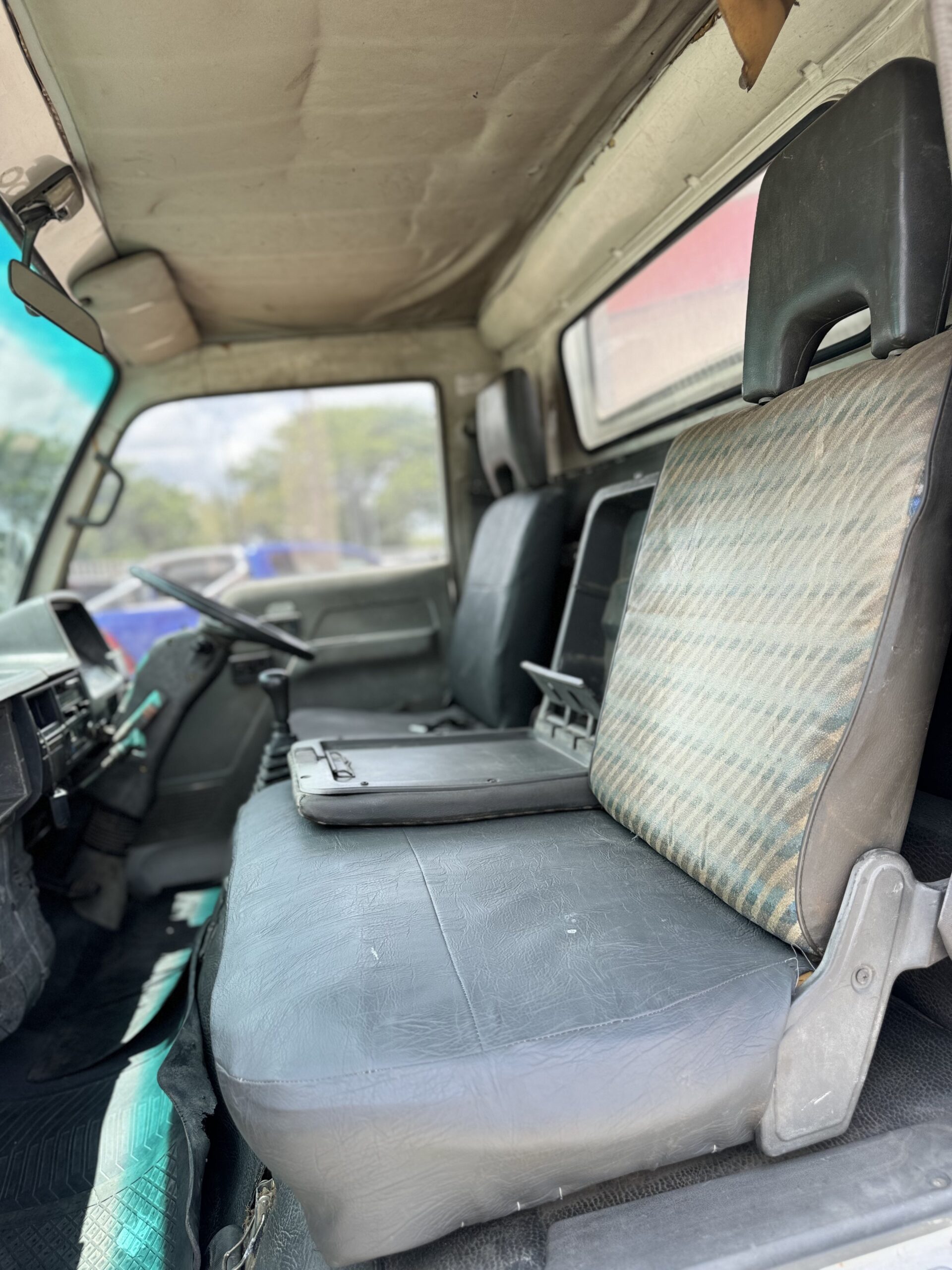 1991 MITSUBISHI CANTER