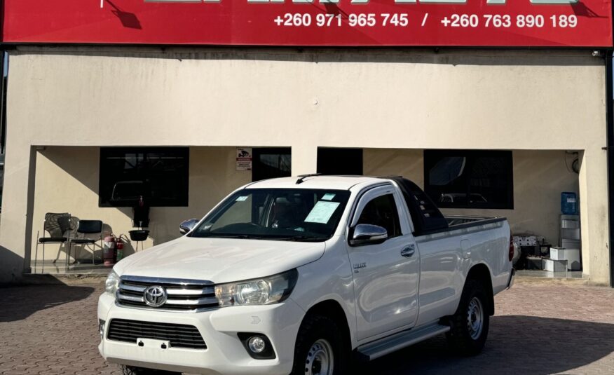 2016 TOYOTA HILUX