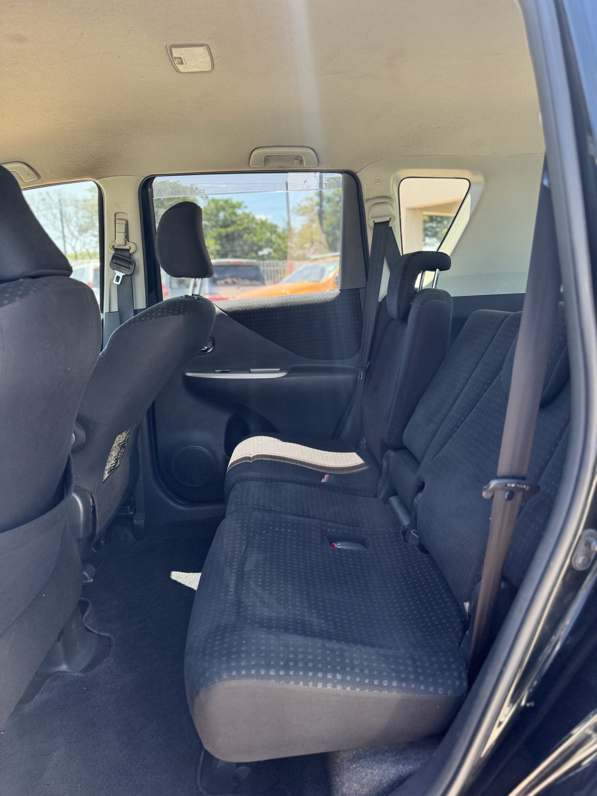 2010 TOYOTA RACTIS