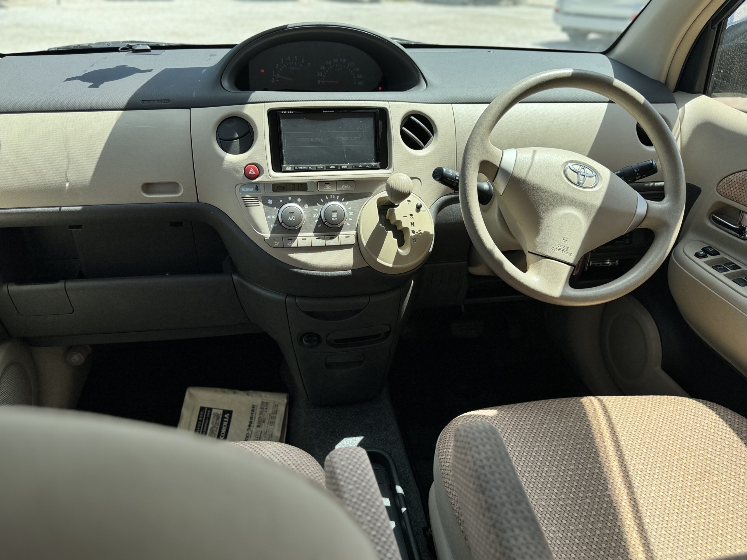 2012 TOYOTA SIENTA