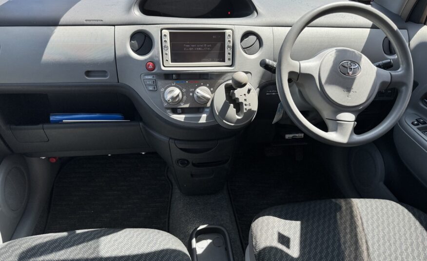 2012 TOYOTA SIENTA