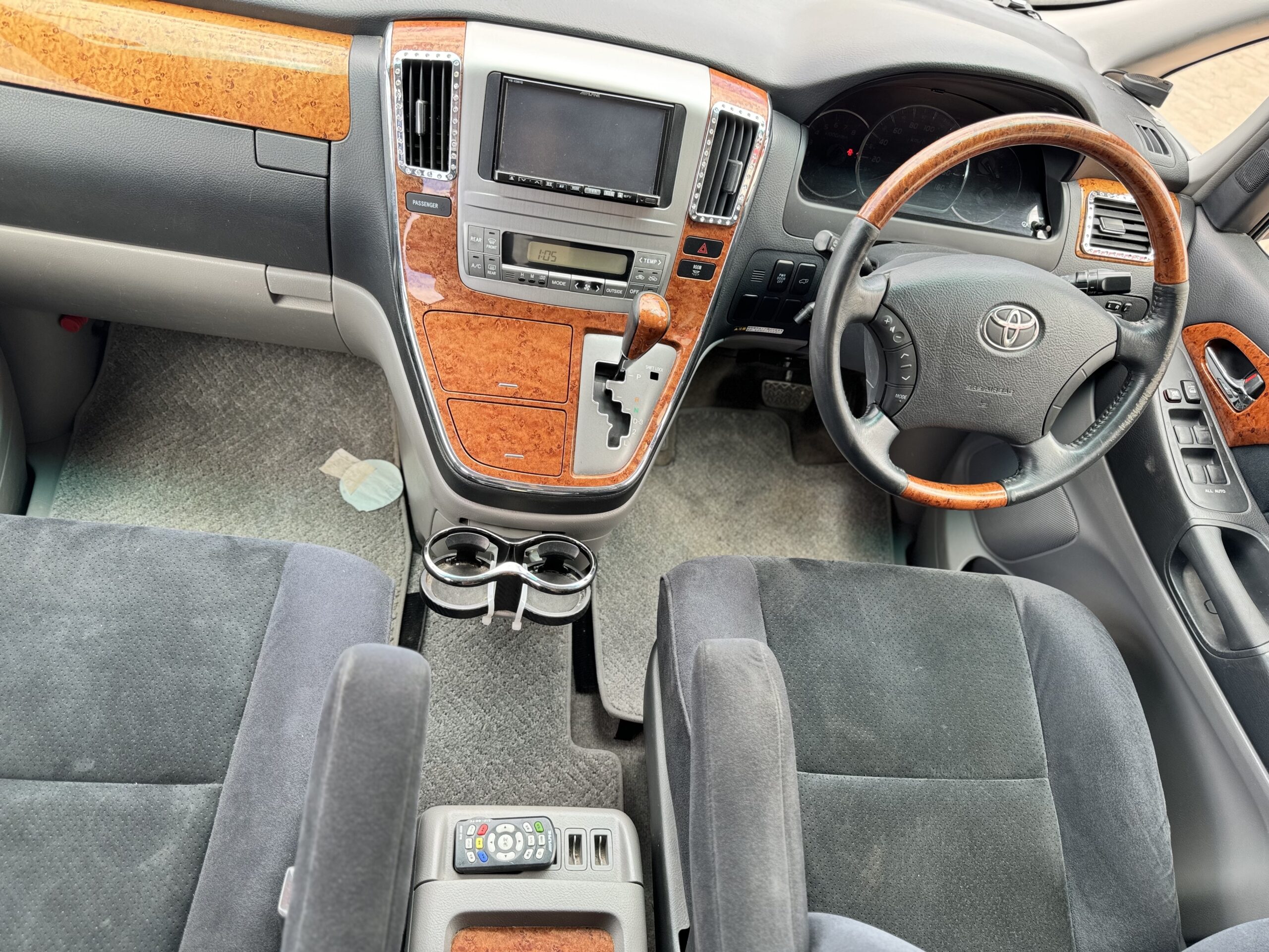 2008 TOYOTA ALPHARD