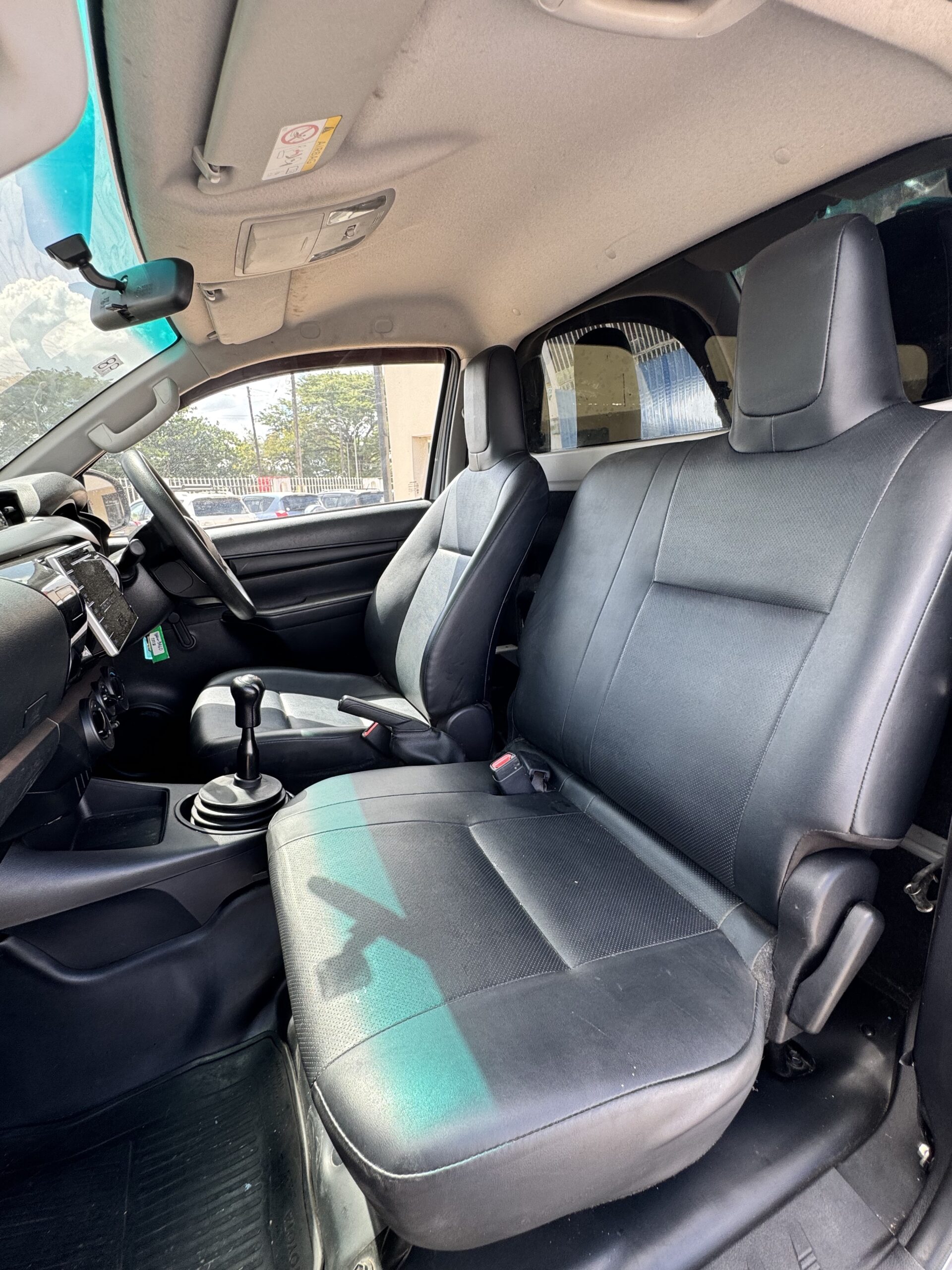 2017 TOYOTA HILUX DOUBLE CAB