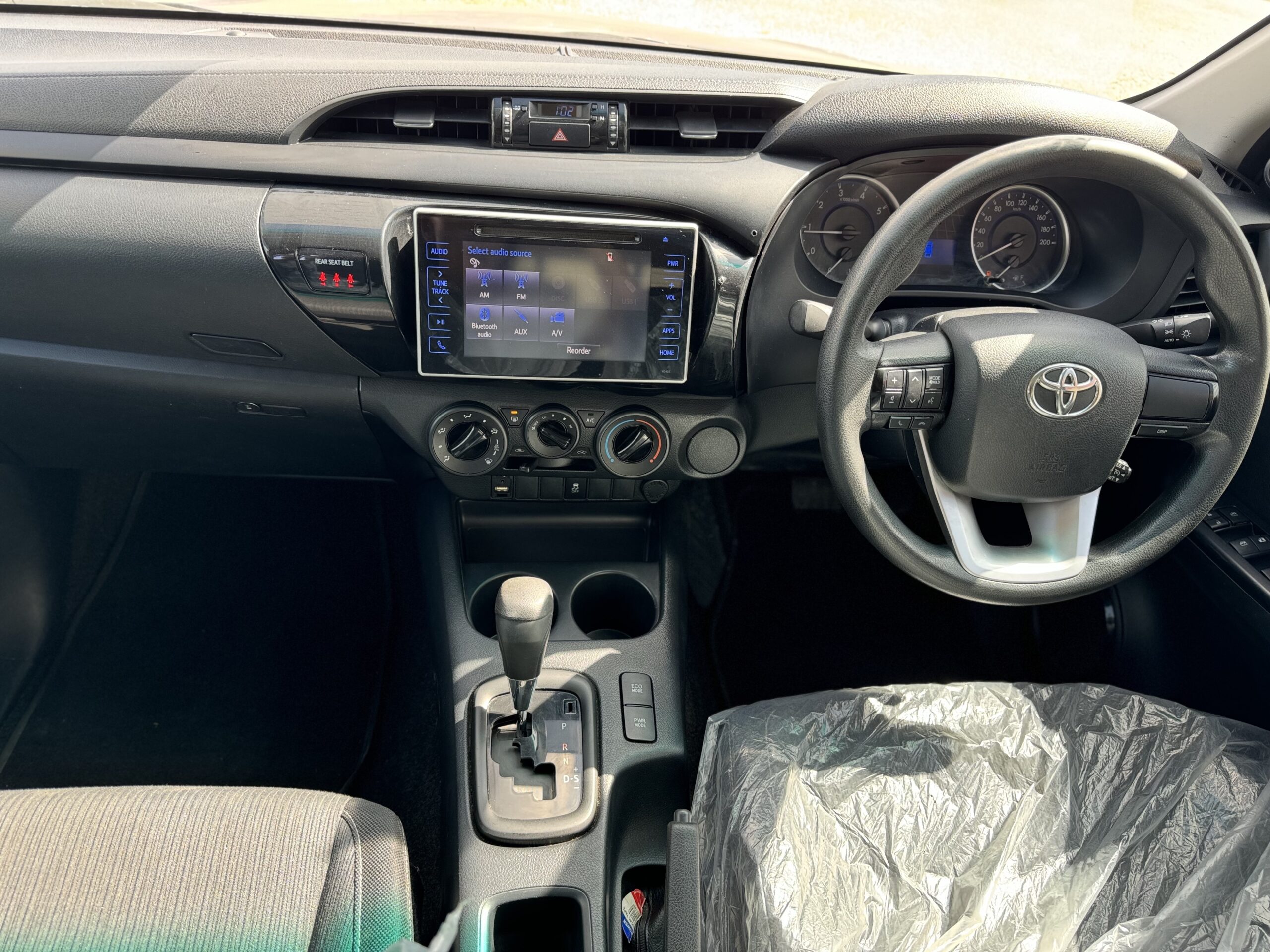 2016 TOYOTA HILUX