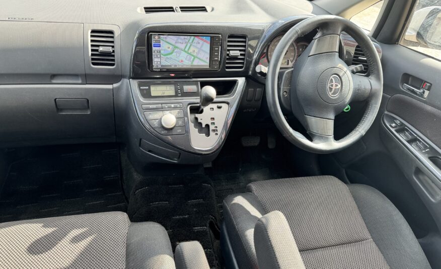 2006 TOYOTA WISH